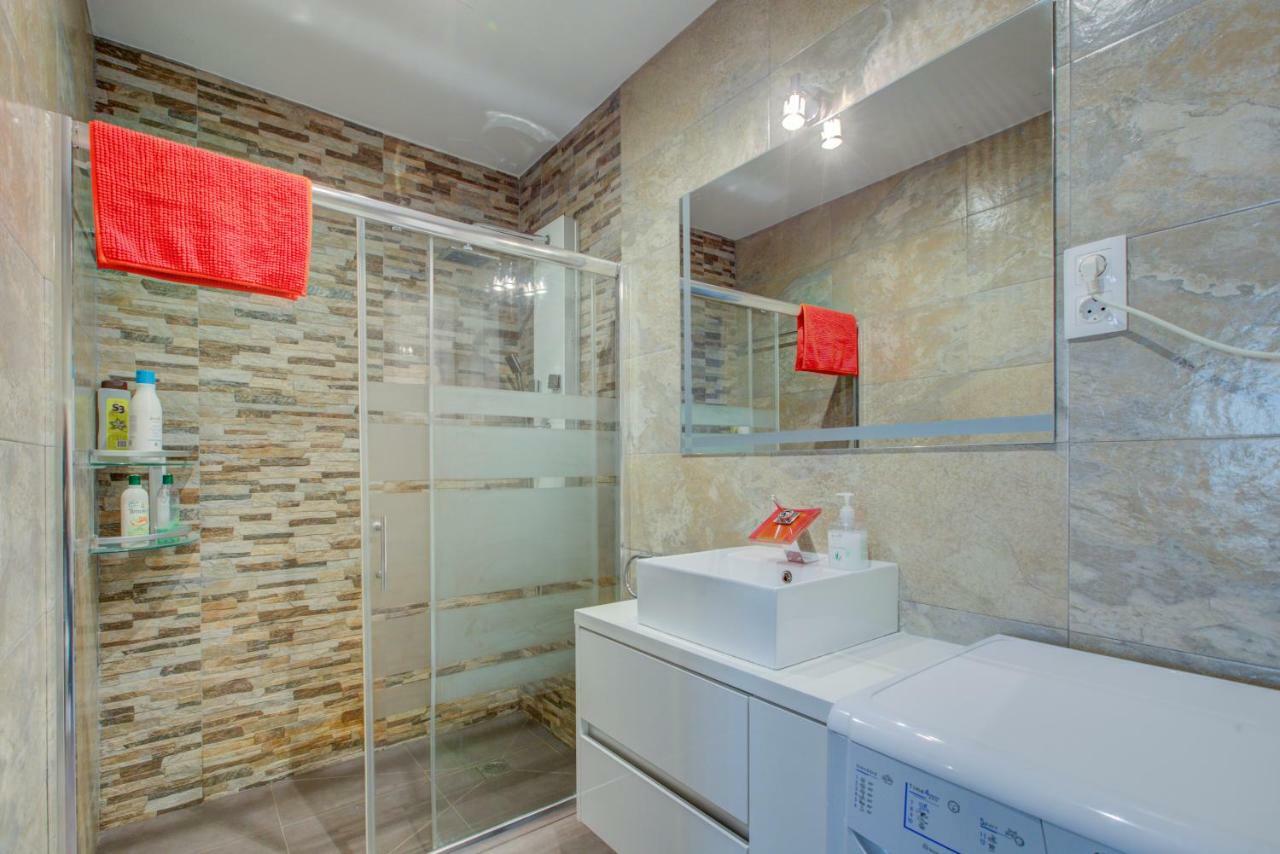 Apartamento Loft En Plaza Espana Madrid Exterior photo